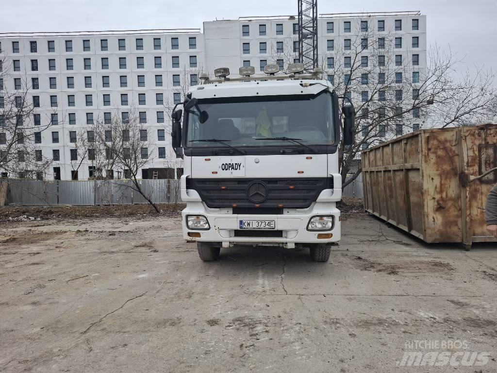 Mercedes-Benz 3244 Камиони с кран с кука