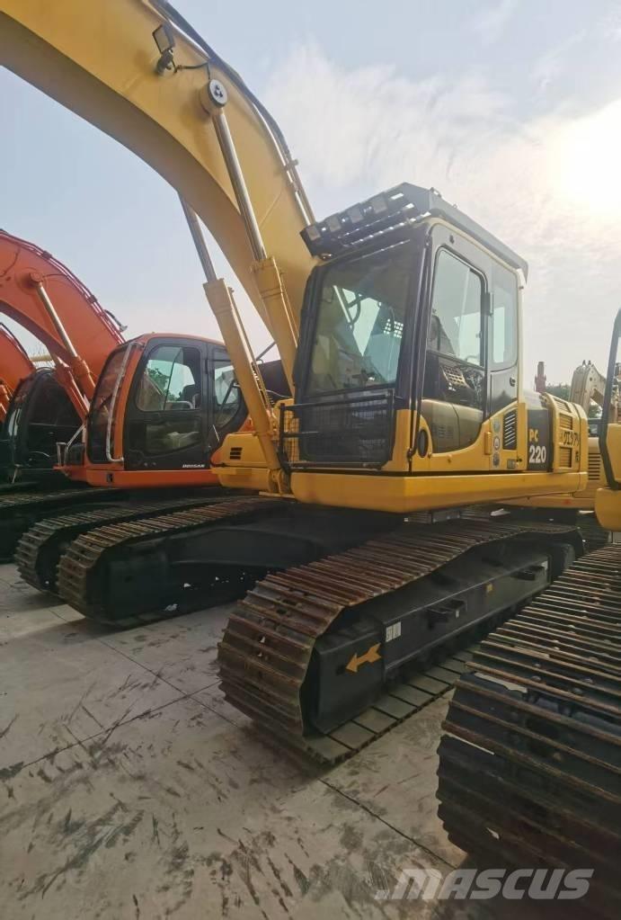 Komatsu PC 220-8 Верижен екскаватор