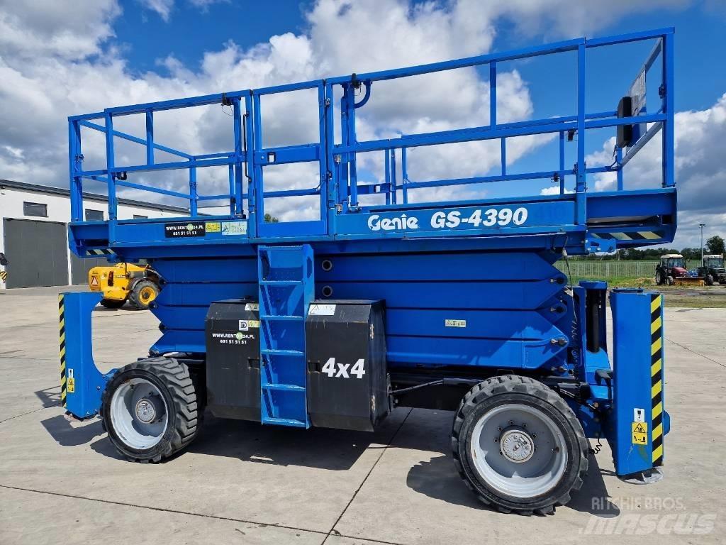 Genie GS 4390  RZ111 Ножични работни платформи