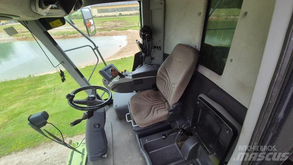 CLAAS Tucano 440 Комбайни