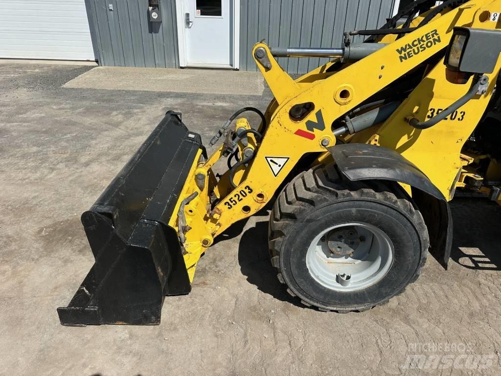 Wacker Neuson WL 30 Колесни товарачи