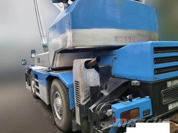 Tadano TR 250 M-6 Кранове за тежък терен
