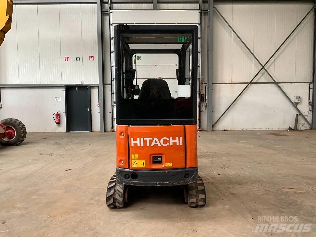 Hitachi ZX 19-6 CR Мини екскаватори < 7 т