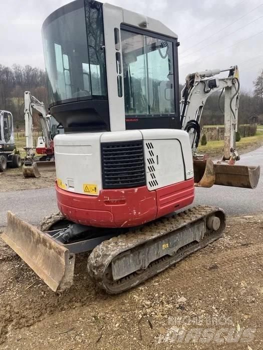 Takeuchi TB 23 R Мини екскаватори < 7 т