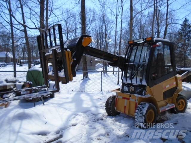 JCB LTL30 Камиони за херавни местности