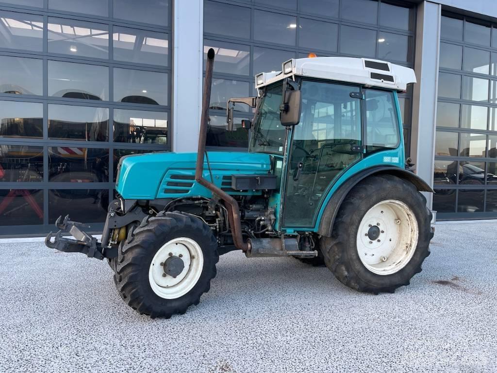Fendt 208 F Трактори