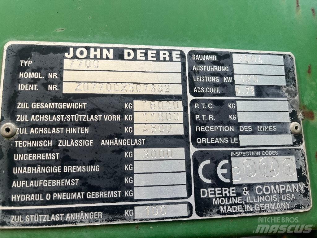 John Deere 7700 Самоходни фуражири