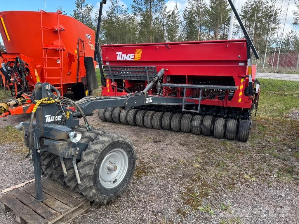 Tume Nova Combi 4000 Комбинирани редосеялки
