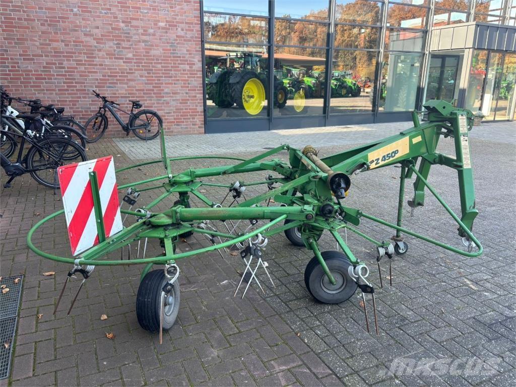 Stoll Z450 Гребла и сенообръщачки