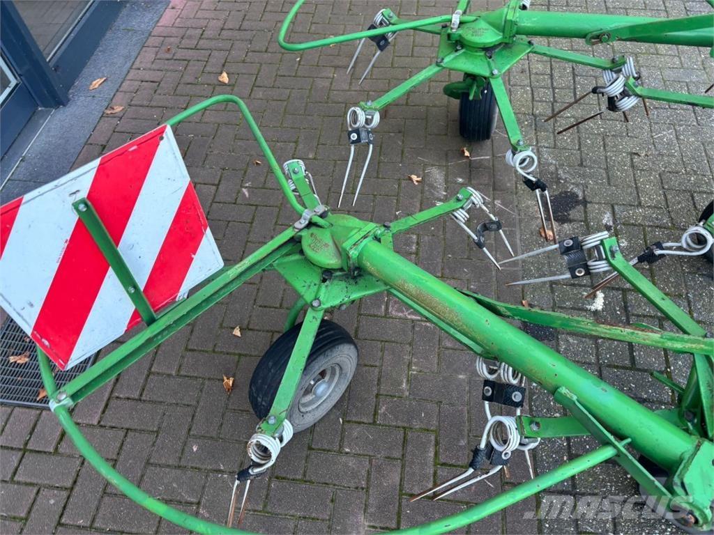 Stoll Z450 Гребла и сенообръщачки