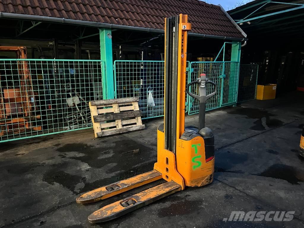 Still EGV12   V-4250 Самоходни товарачи