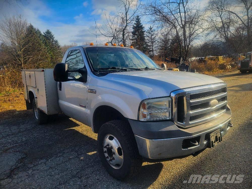 Ford F 350 XLT Пикапи