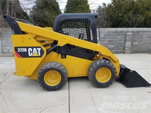CAT 272 D Мини товарачи
