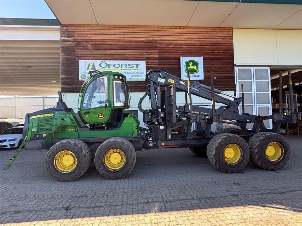 John Deere 1210 G Форуардери