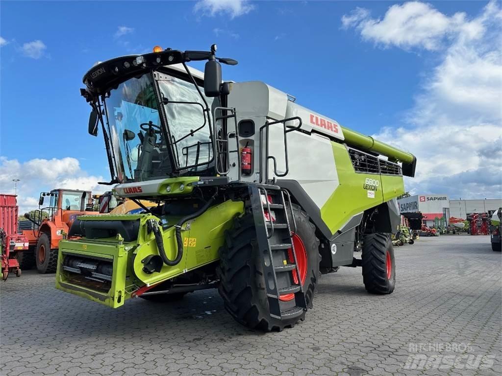 CLAAS Lexion 6800 Комбайни