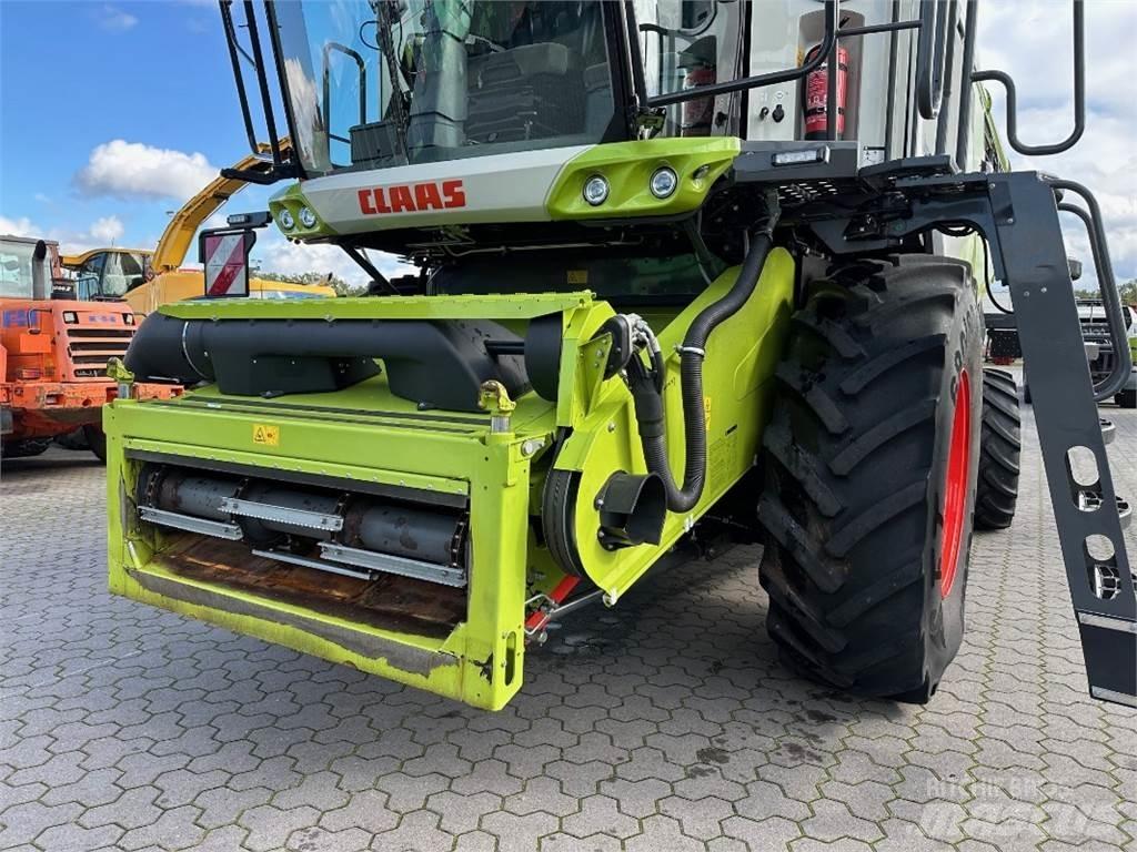 CLAAS Lexion 6800 Комбайни