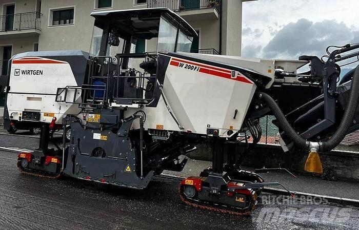 Wirtgen W200Fi Машини за бетонов камък
