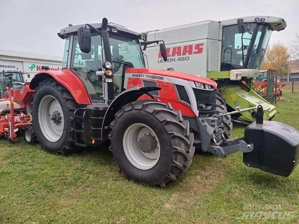 Massey Ferguson 7 S Трактори