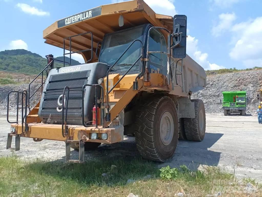 CAT 773 F Дъмпери/моторни превозни средства