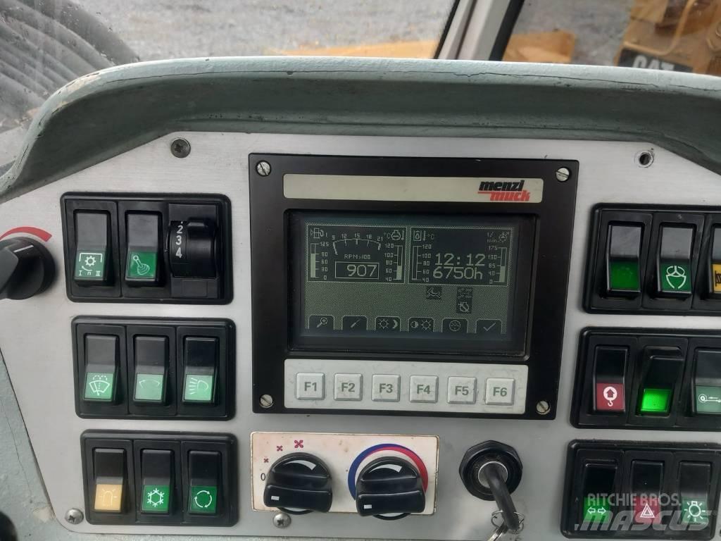 Menzi Muck A91F Екскаватори