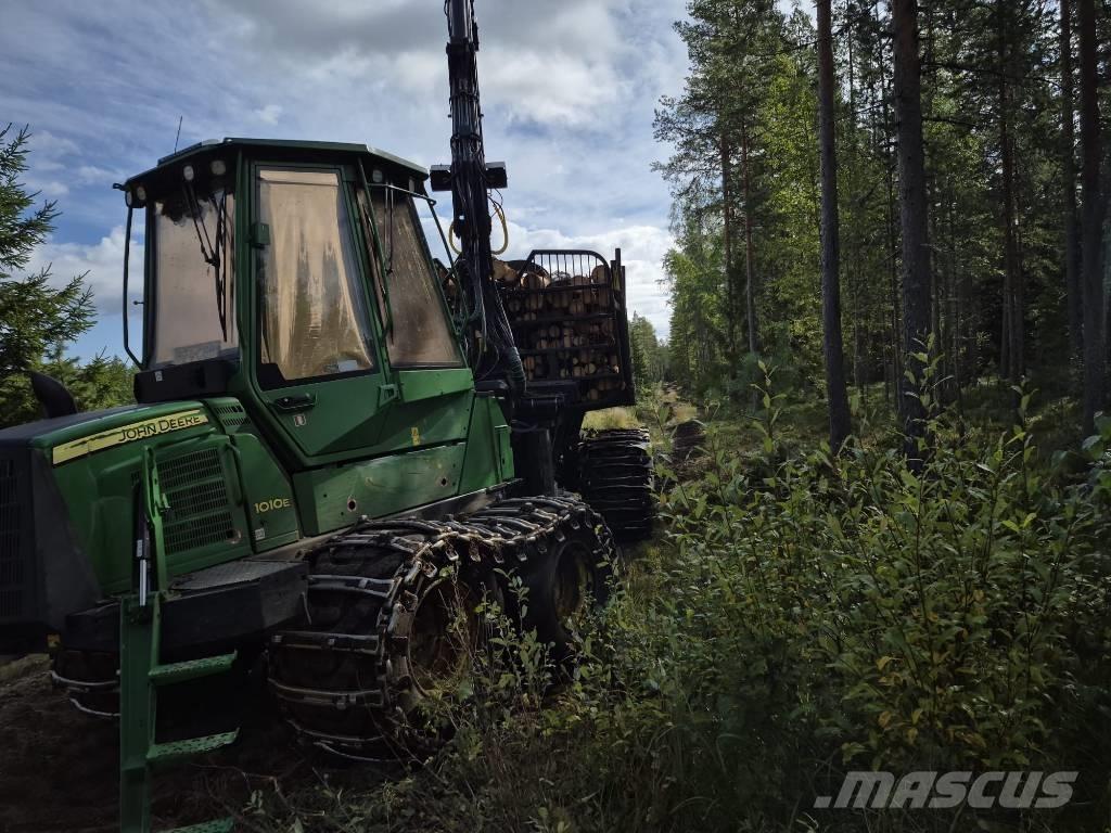 John Deere 1010 E Форуардери