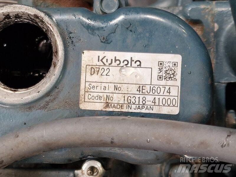 Kubota D722 Двигатели