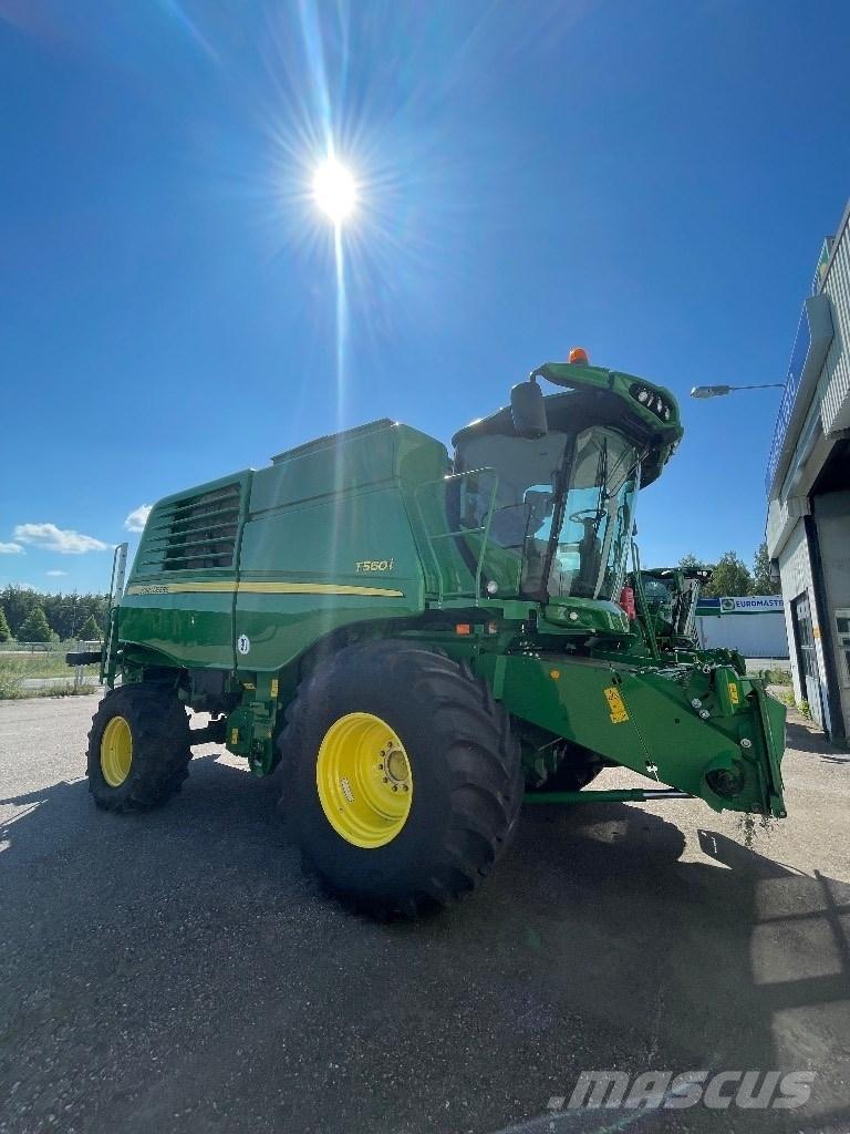 John Deere T 560 i Комбайни