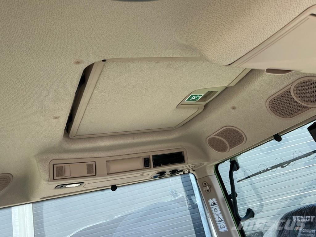 Fendt 1050 VARIO Трактори