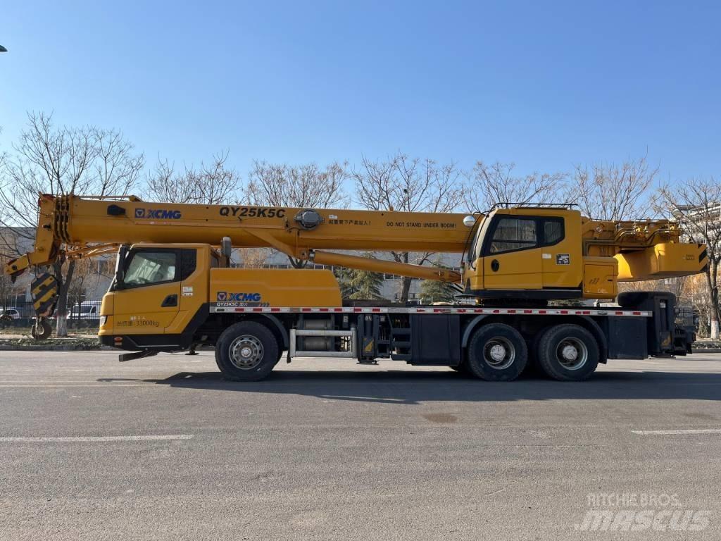 XCMG QY25K5C Всъдеходни кранове