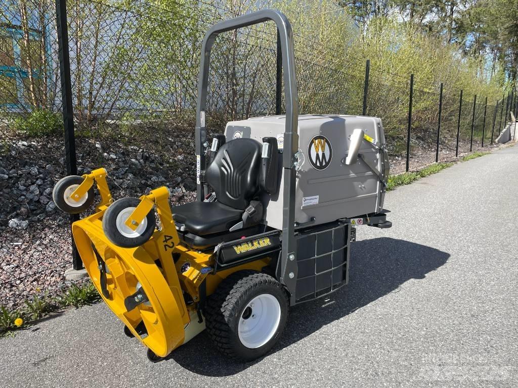 Walker D21d Тракторни косачки