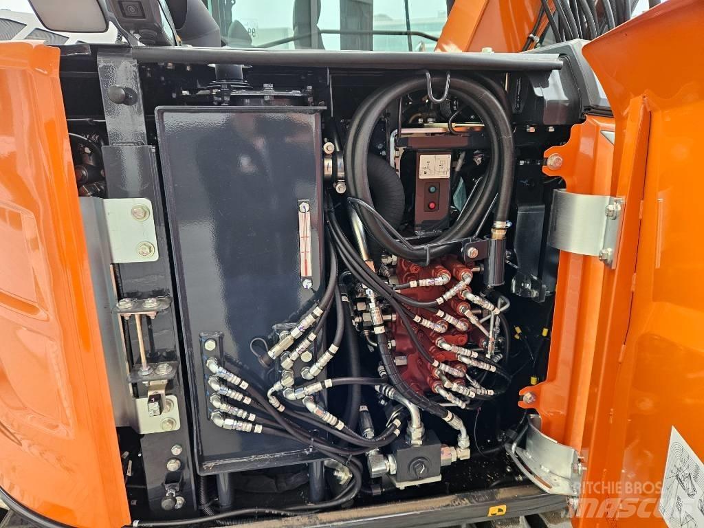 Hitachi ZX95US-7 Средни екскаватори 7т - 12т