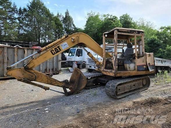 CAT E 70 B Верижен екскаватор