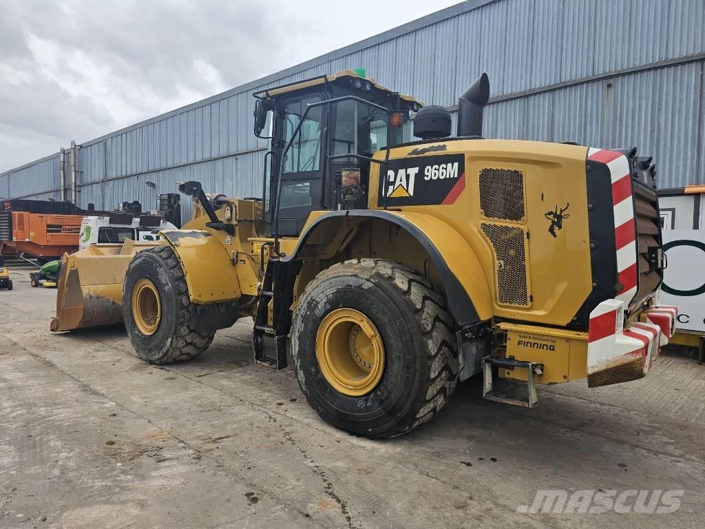 CAT 966 M Колесни товарачи