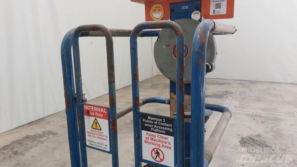 JLG Peco Lift Вертикални мачтови повдигачи
