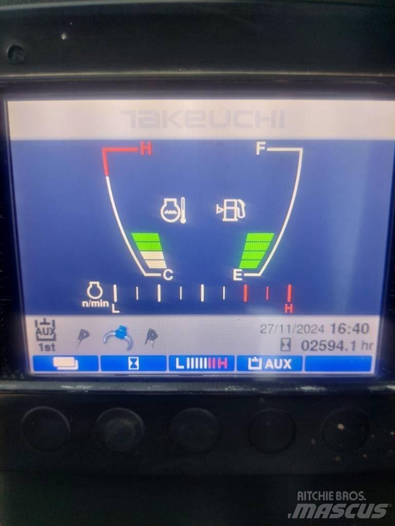 Takeuchi TB 230 Мини екскаватори < 7 т