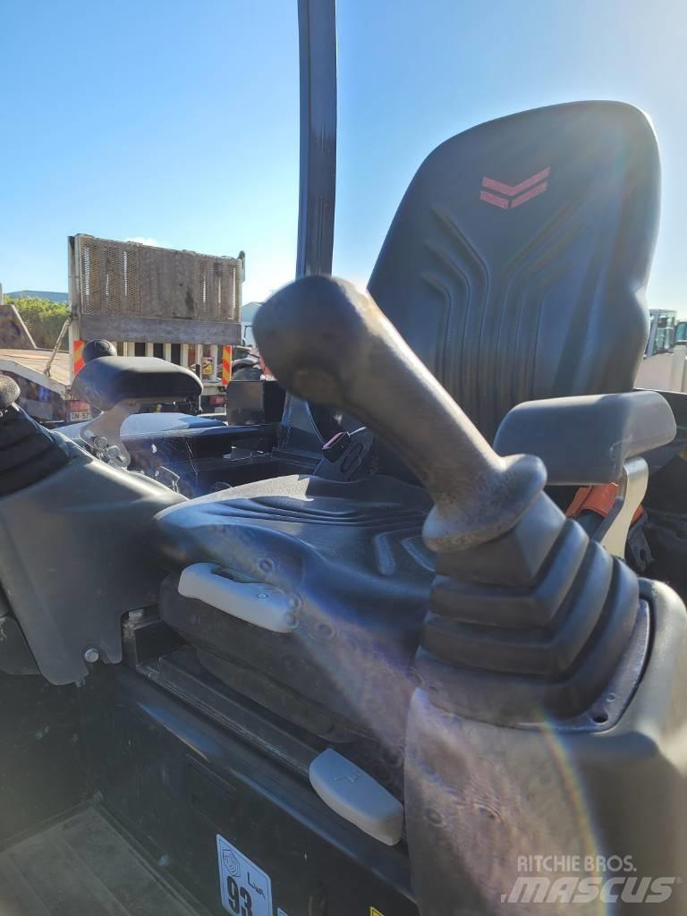 Yanmar Vio 27 Мини екскаватори < 7 т