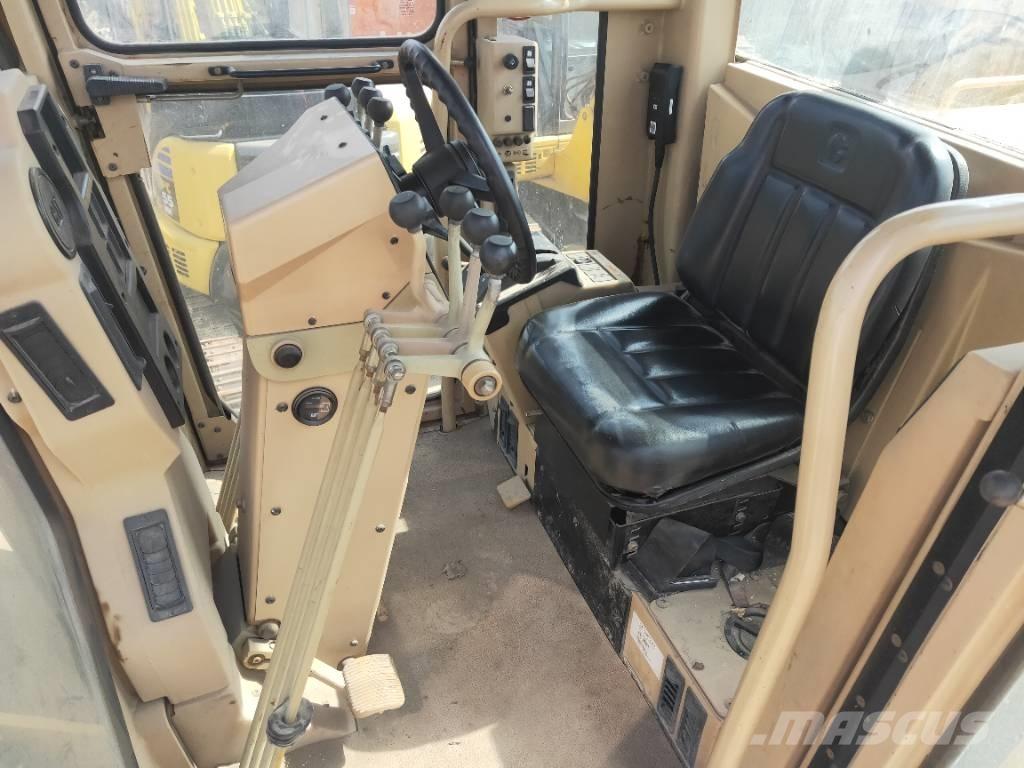 CAT 140K Грейдери