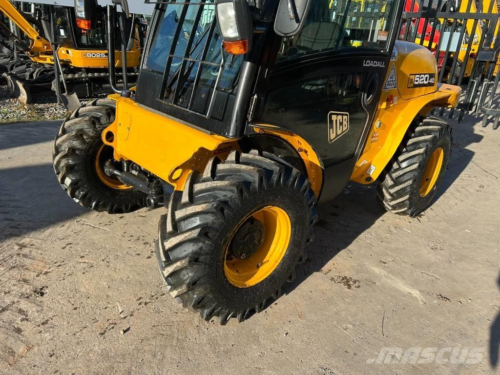 JCB 520-40 Телескопични товарачи