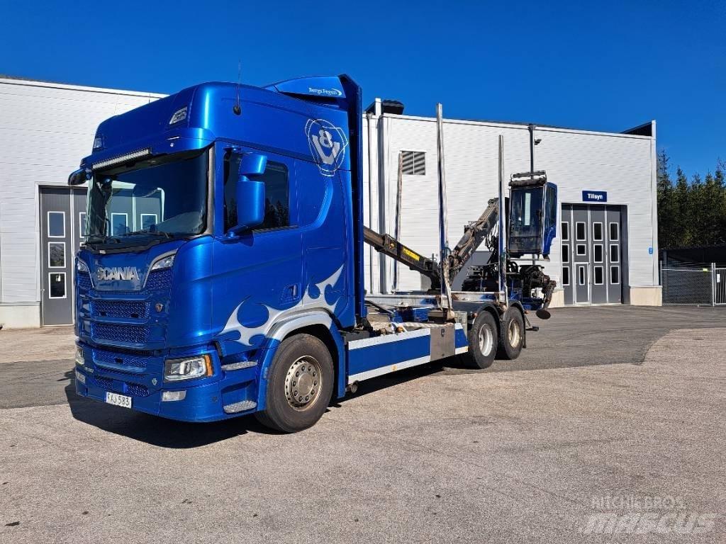 Scania R580B6X4NB За превоз на дървени трупи