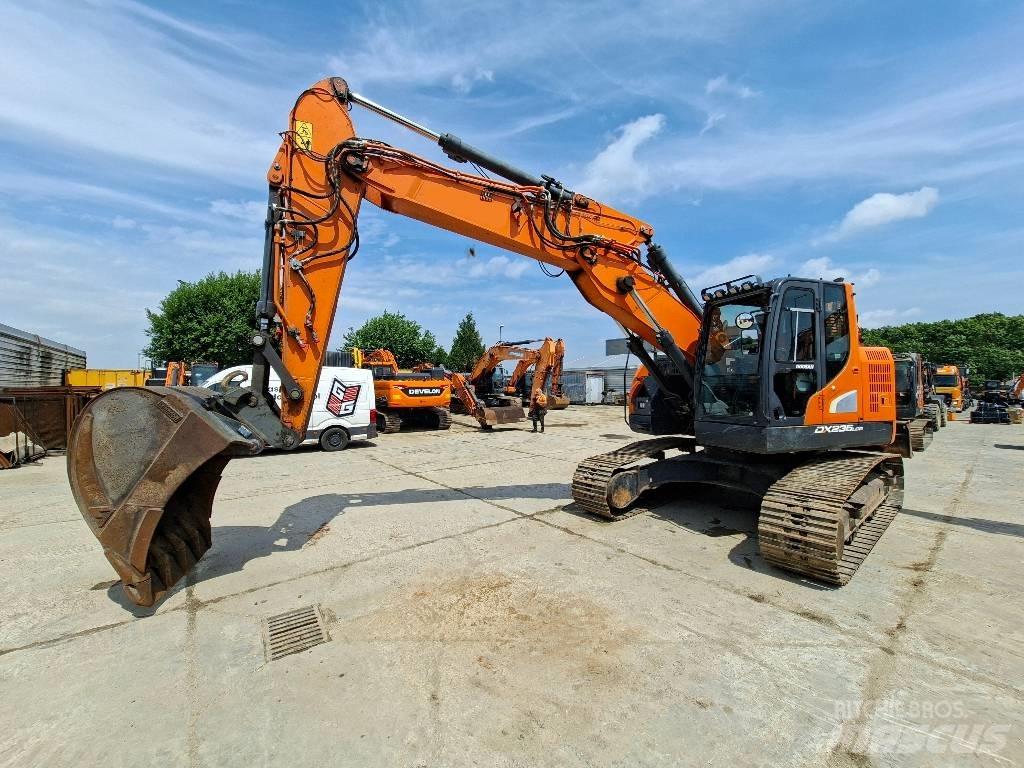 Doosan DX 235 LCR-5 Верижен екскаватор