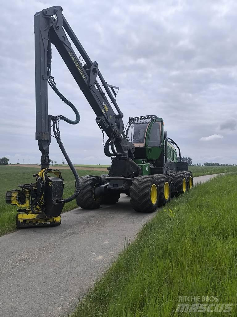 John Deere 1270 G Харвестери