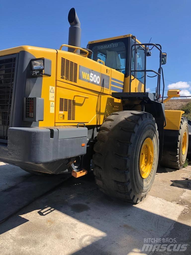 Komatsu WA500-6 Колесни товарачи