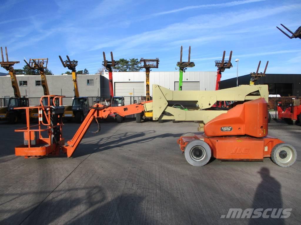 JLG E 400 AJPN (022) Съчленени стрелови подемници