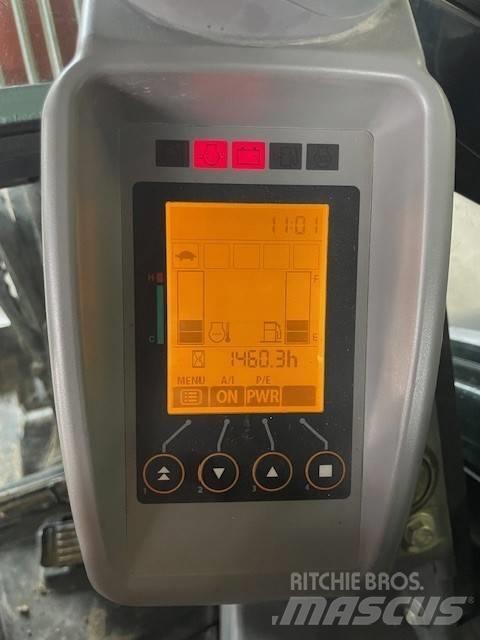 Hitachi ZX38U Мини екскаватори < 7 т