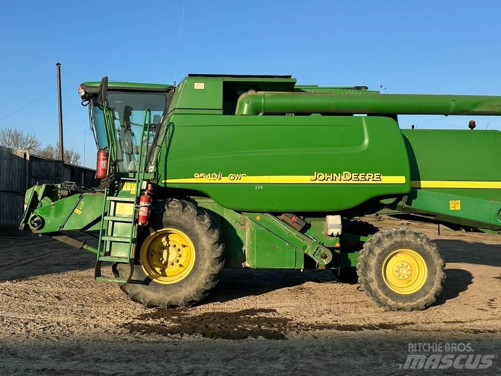 John Deere 9540 CWS Комбайни