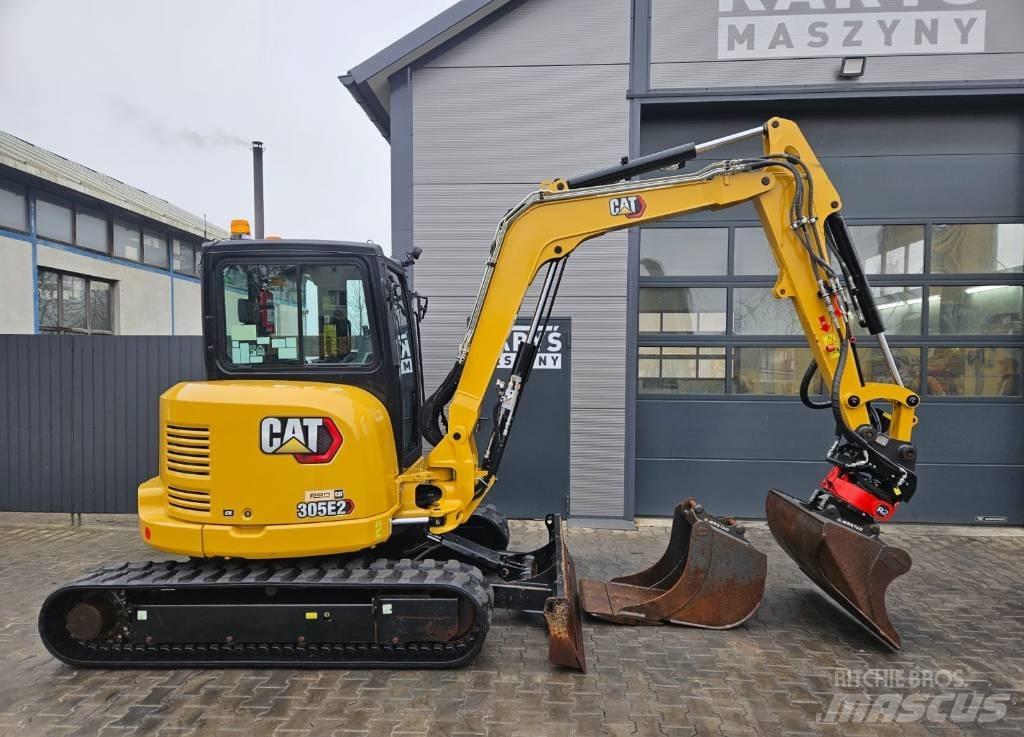 CAT 305 E2 Мини екскаватори < 7 т