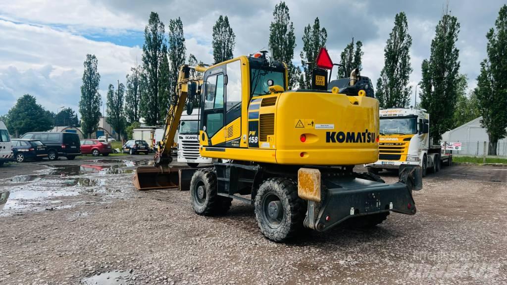 Komatsu PW 158 Колесни екскаватори