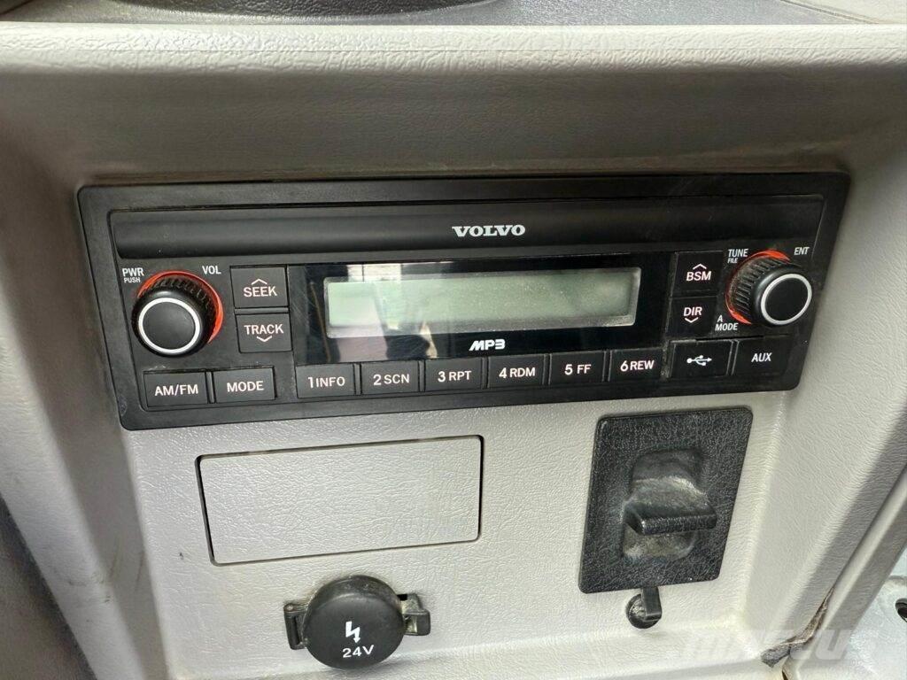 Volvo EC380ENL Верижен екскаватор