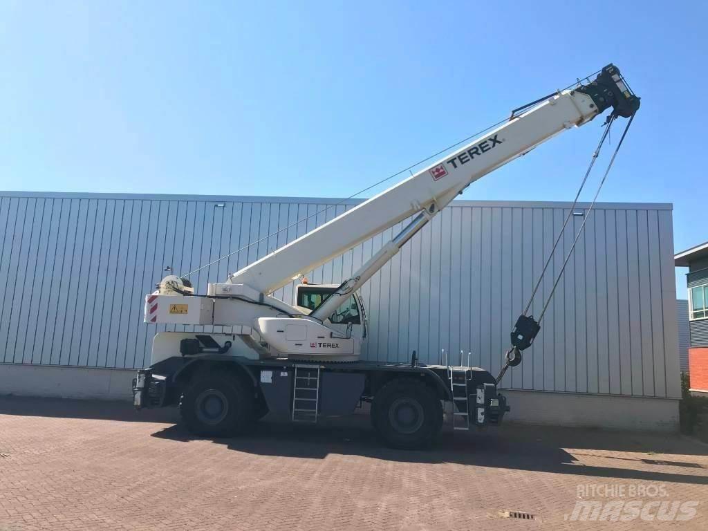 Terex 1075 Кранове за тежък терен