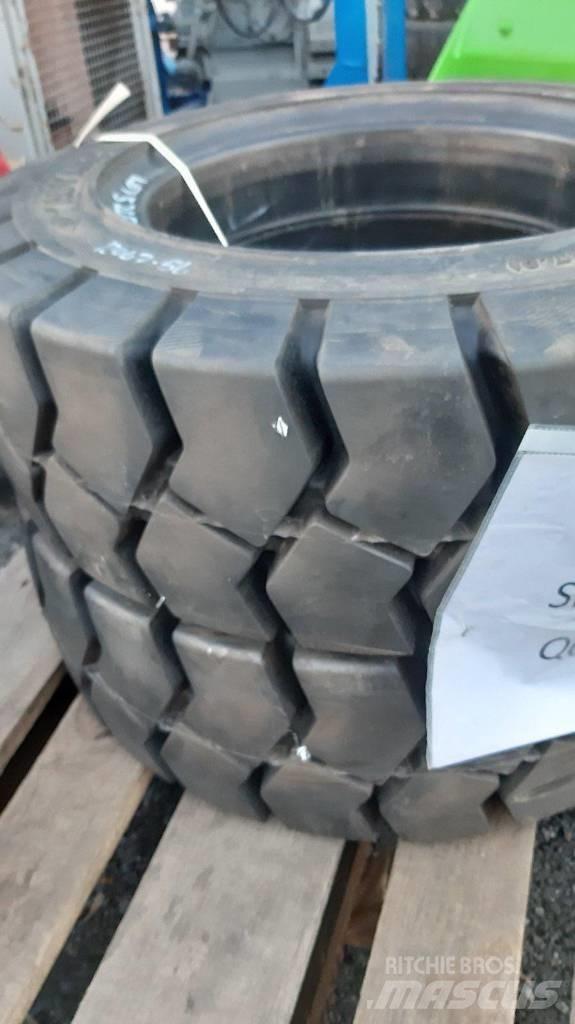  KARGOK3 18X7-8 Гуми